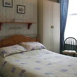 The Tudor House