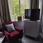 Valley View Retreat