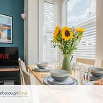 Scarborough Stays - Hampton Apartments