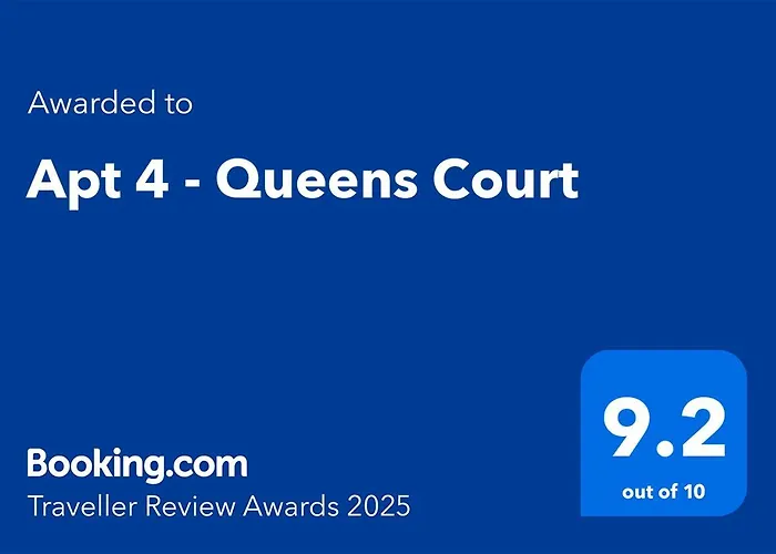 Apt 4 - Queens Court