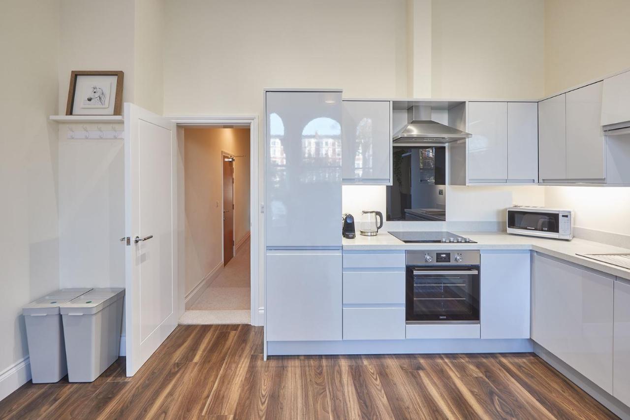 Apartment Host & - South Cliff *
