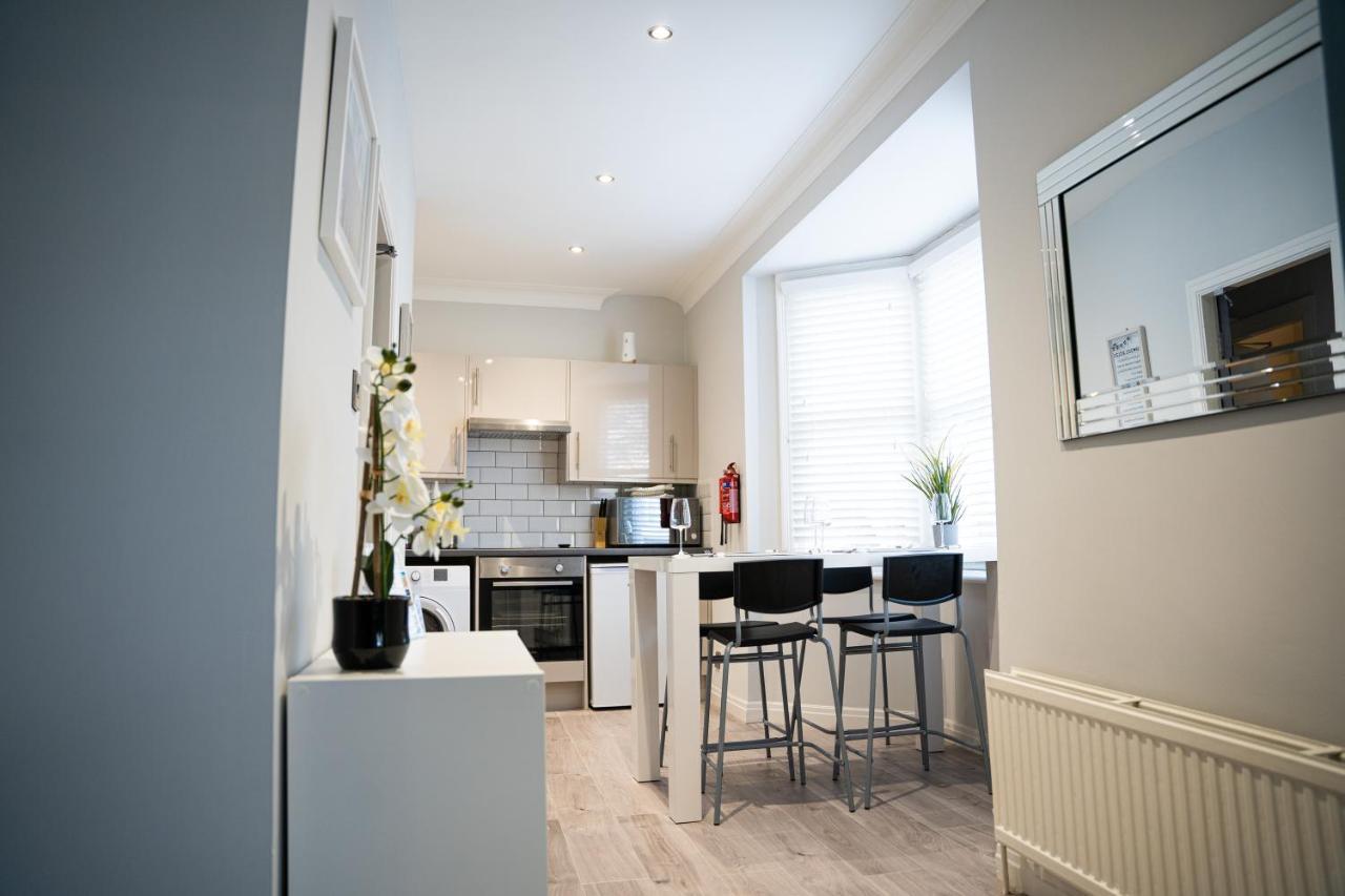 Castle-view Apartments, One Scarborough