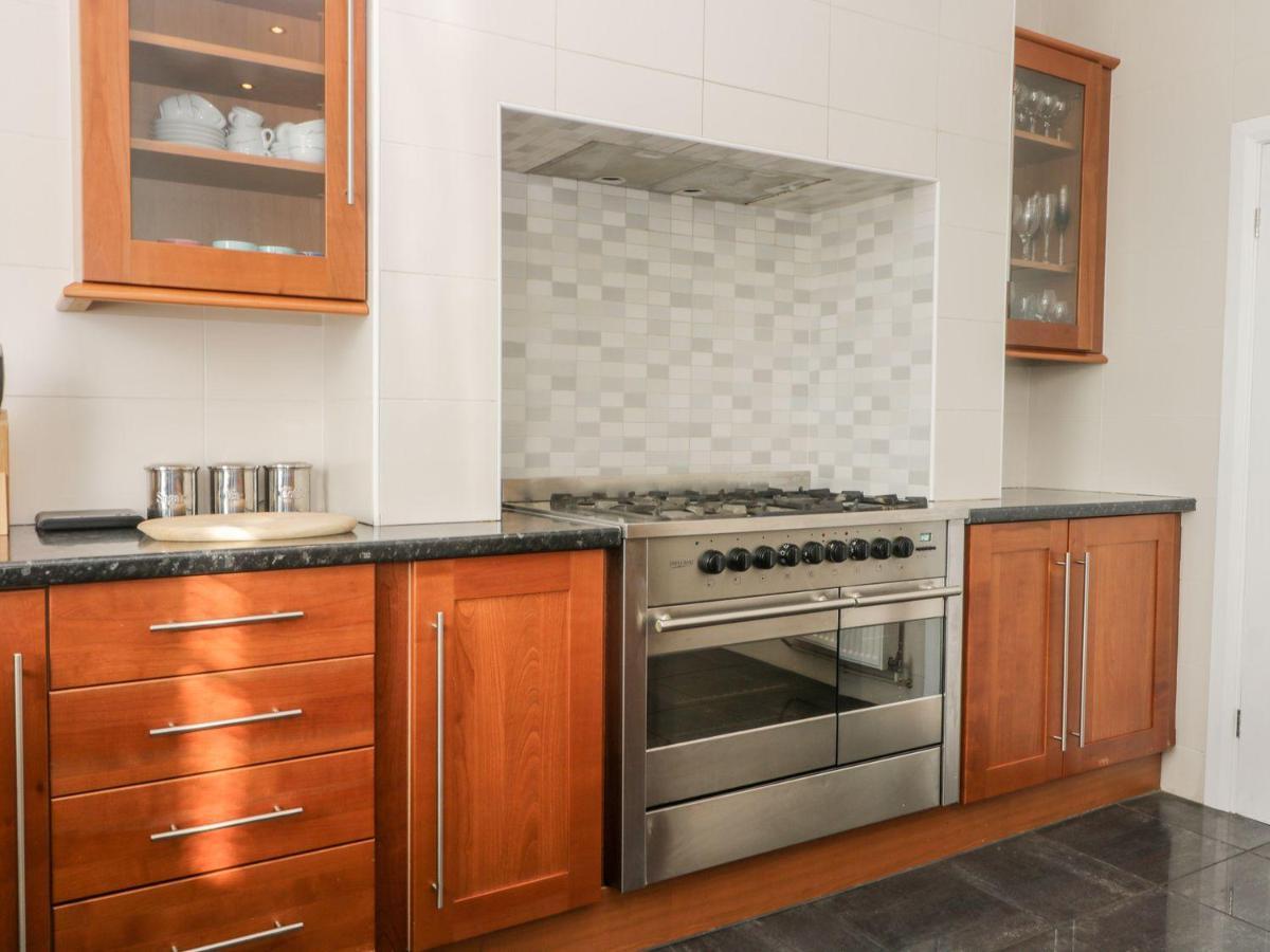 7a Belvoir Terrace Apartment *