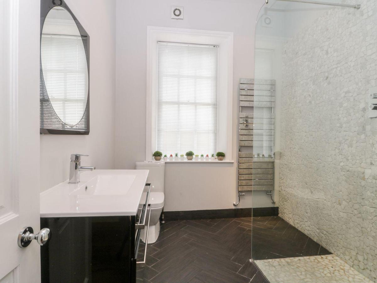 7a Belvoir Terrace Apartment Scarborough