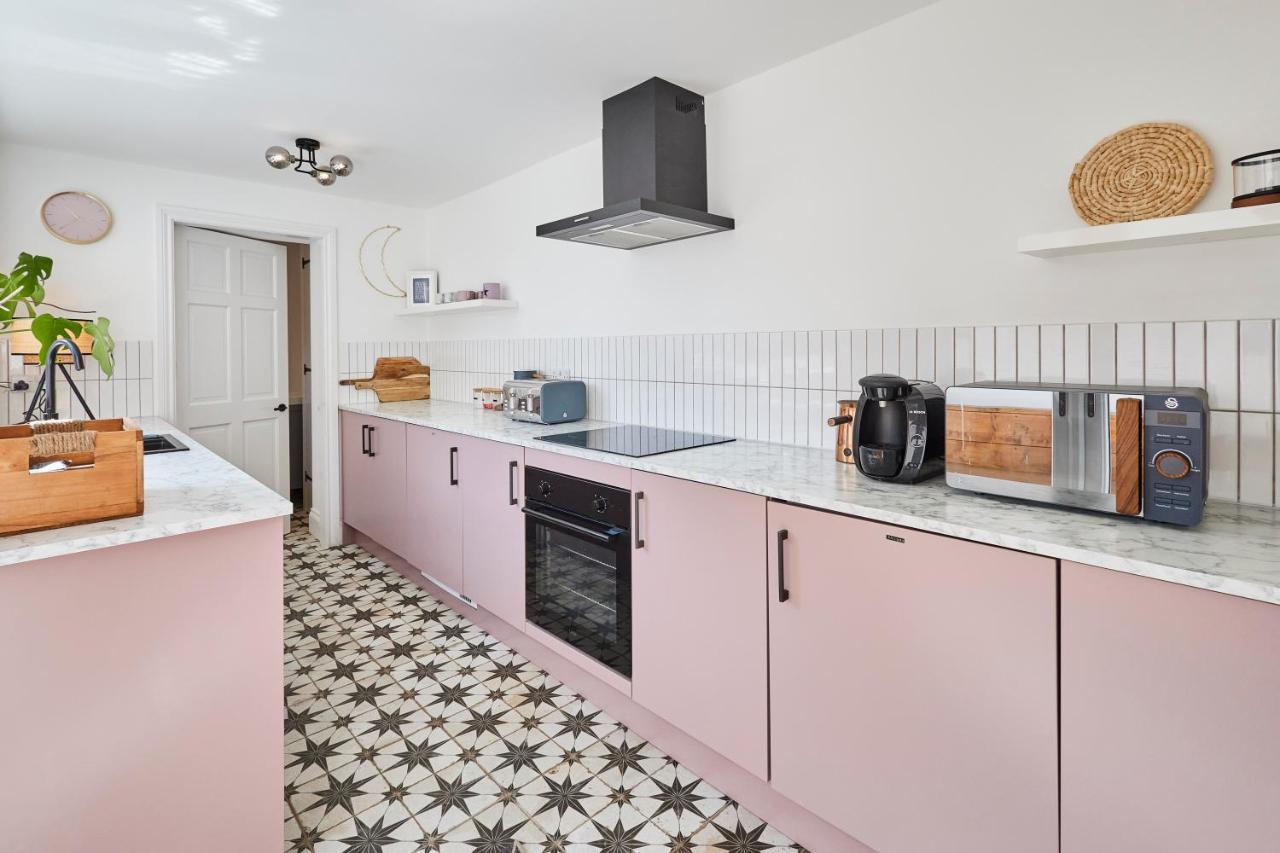 Host & - Luna Terrace Holiday home *