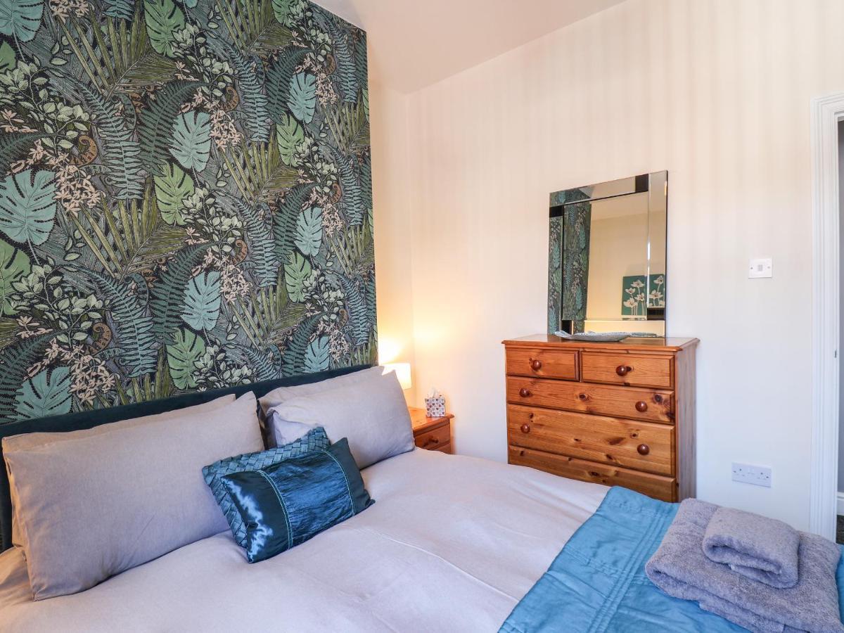 Moorland House * Scarborough