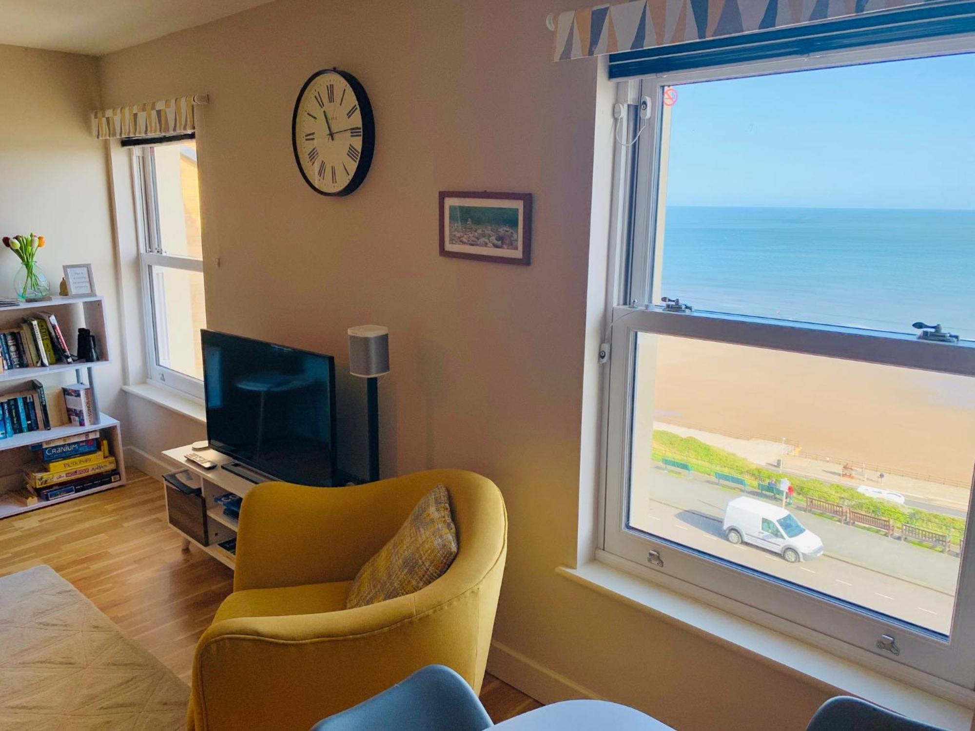 Apartment North Sea View *