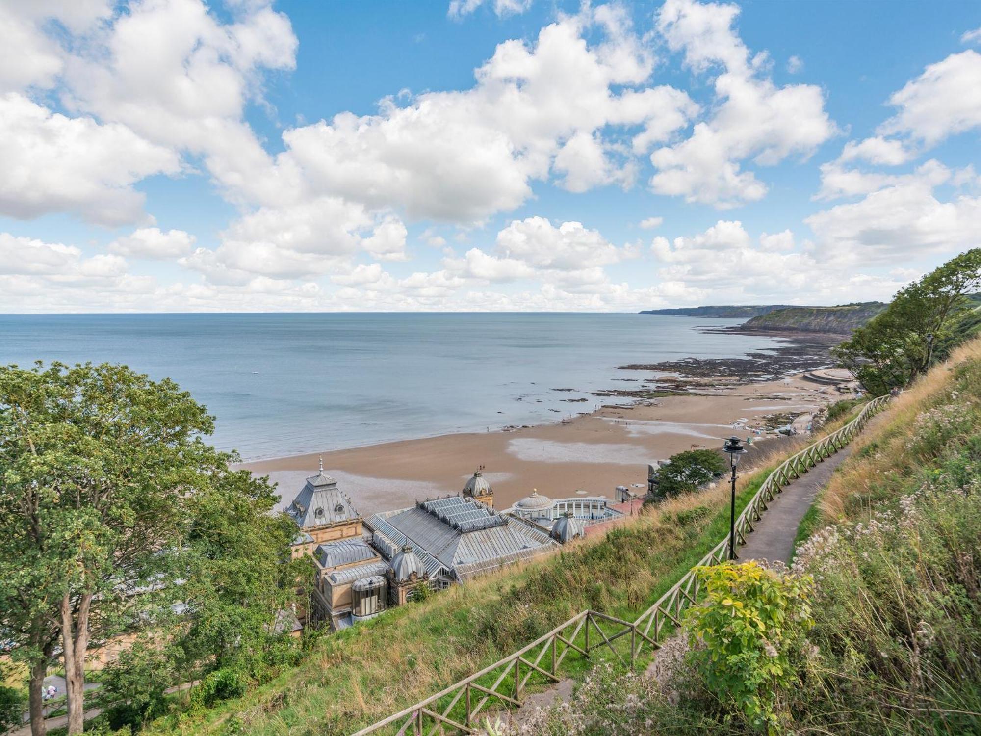 Sea View At The Oaklands * Scarborough