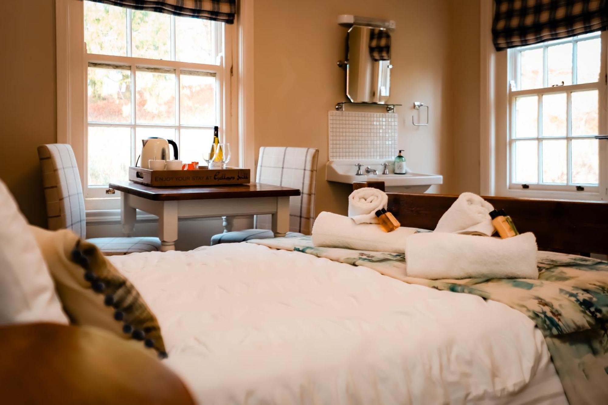 Gallows Hill Bed & Breakfast *