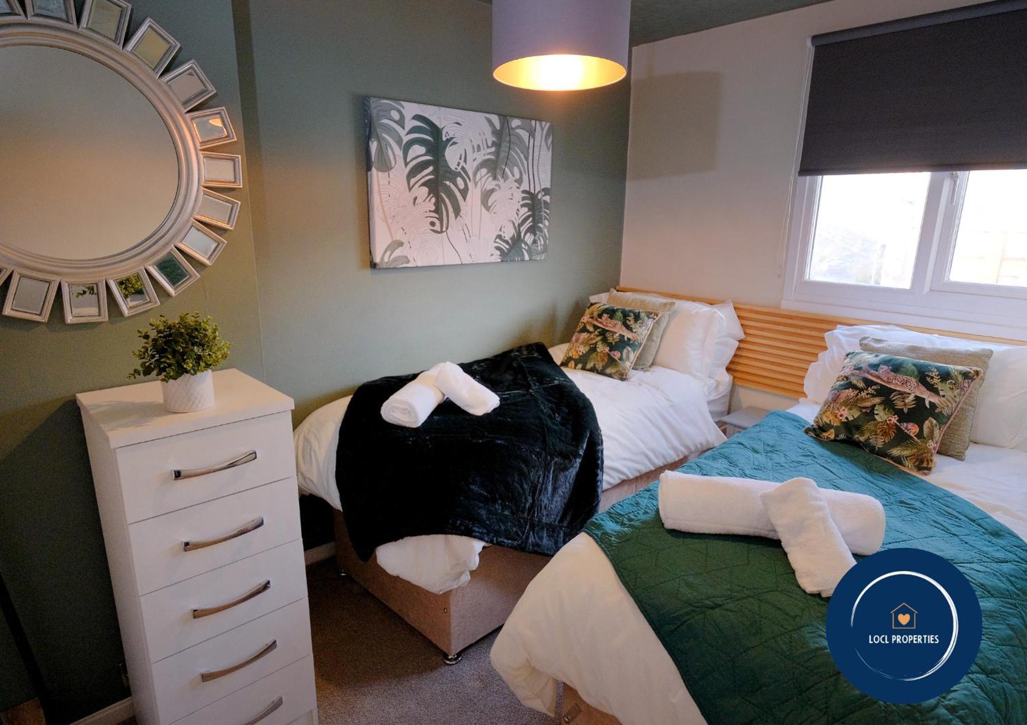 Crows Nest - Near North Bay Apartment *
