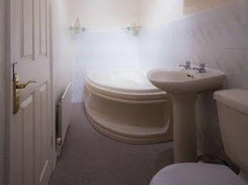Scarborough Stays - Hampton Apartments *