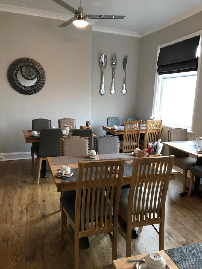 The Selomar Guest house Scarborough