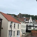 Castle-View Apartments, Flat Two