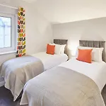 Host & Stay - The Avenue Victoria Apartment
