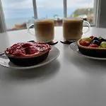 Seaview Ground Floor Flat Fast Wifi & Free Parking