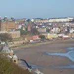 Sandgate Cottage