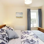 2 Church Cottages