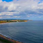 Headland View - Stunning Sea Views - Yorkshire Coast Holiday Lets