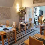 St Michael\'S Boutique Guest House B&B, North Bay, Scarborough, North Yorkshire, With Free Parking And Free Wi-Fi