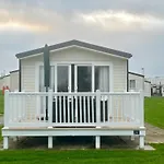 Surfside Bliss - Cayton Bay Park Caravan