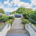 Sea View At The Oaklands