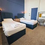 Delmont Hotel & View Restaurant