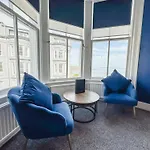Delmont Hotel & View Restaurant