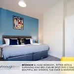 Scarborough Stays - Victorian Townhouse - 5 Bedrooms - Sleeps 9