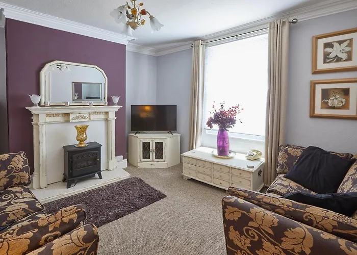 Host & Stay - Central Retreat