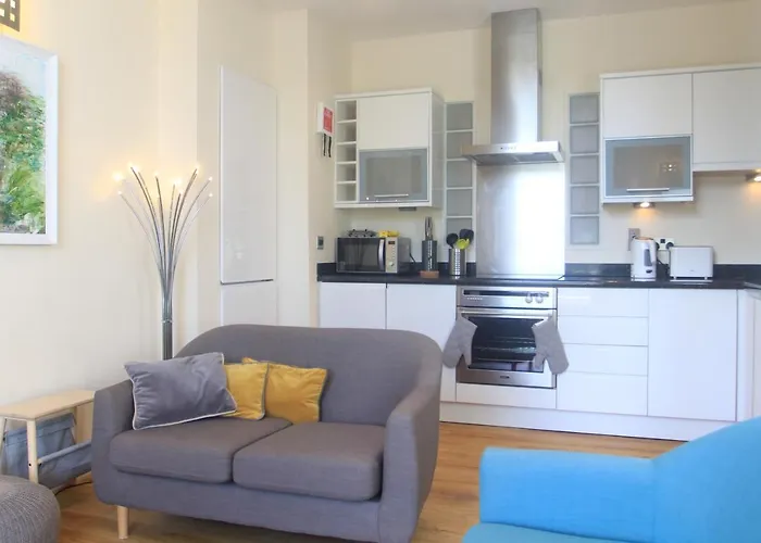 Apartment 6 Easby Hall