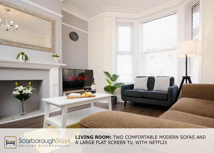 Scarborough Stays - Victorian Townhouse - 5 Bedrooms - Sleeps 9