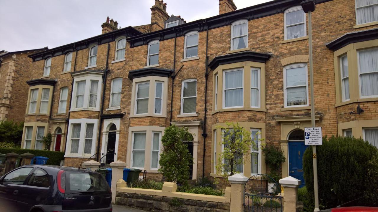 Apartment 13 Princess Royal Terrace *