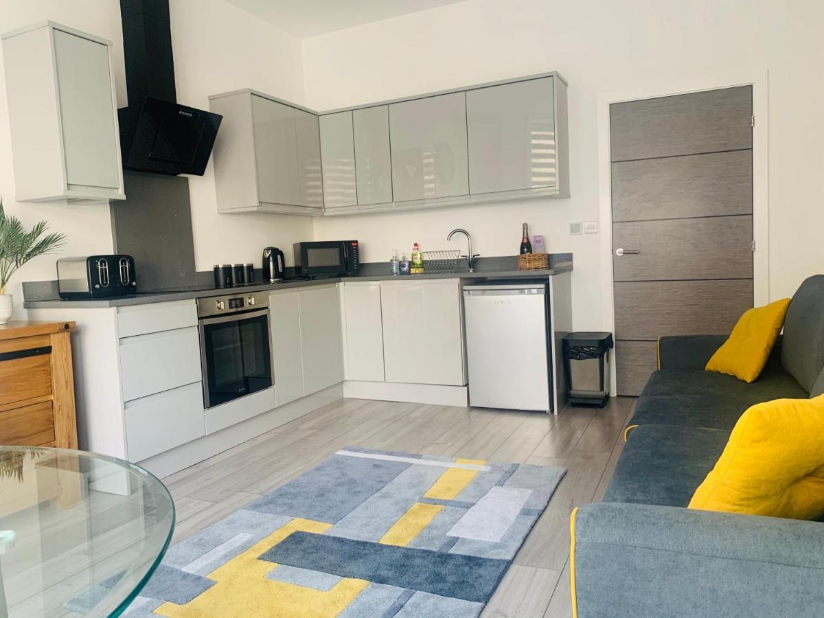Apartment Sandleigh