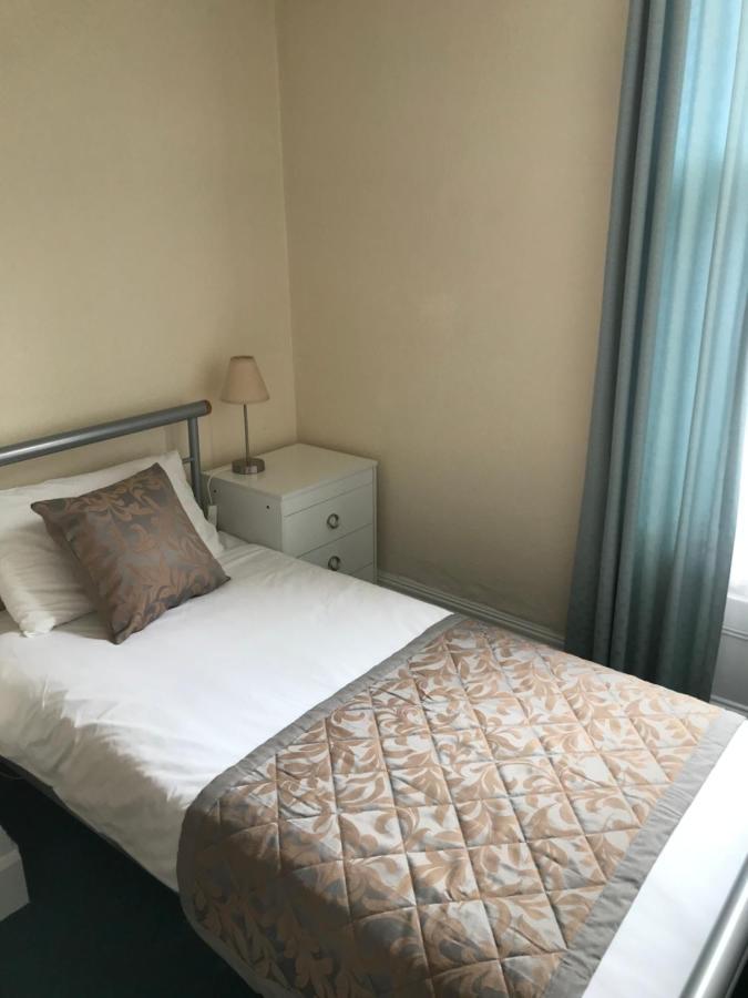 Brialene Flats Apartment Scarborough