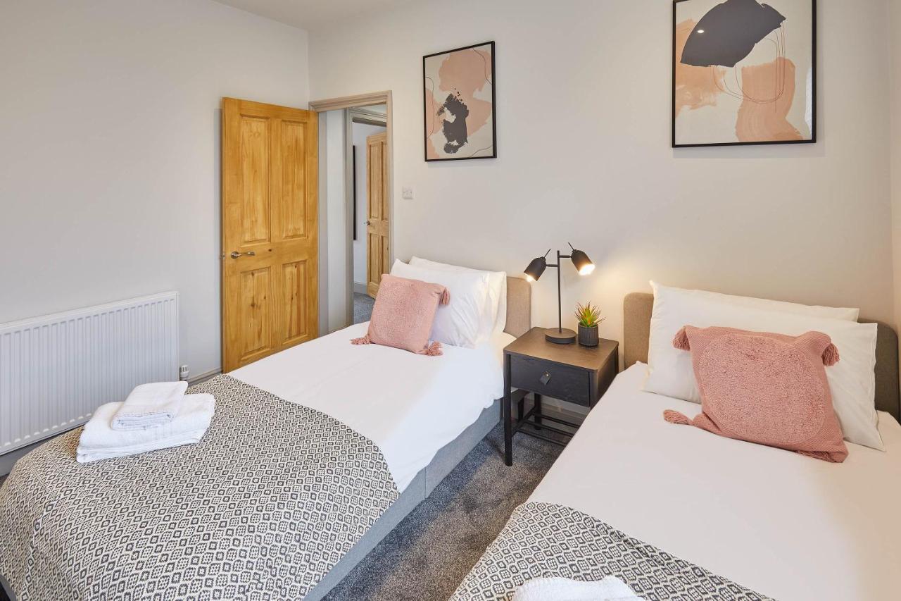 Host & - Clifton House