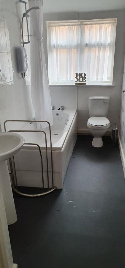Cruden - Second Floor *