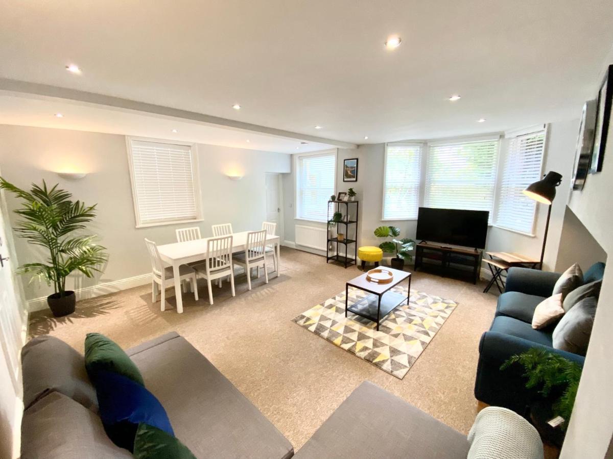 South Cliff With Garden Apartment