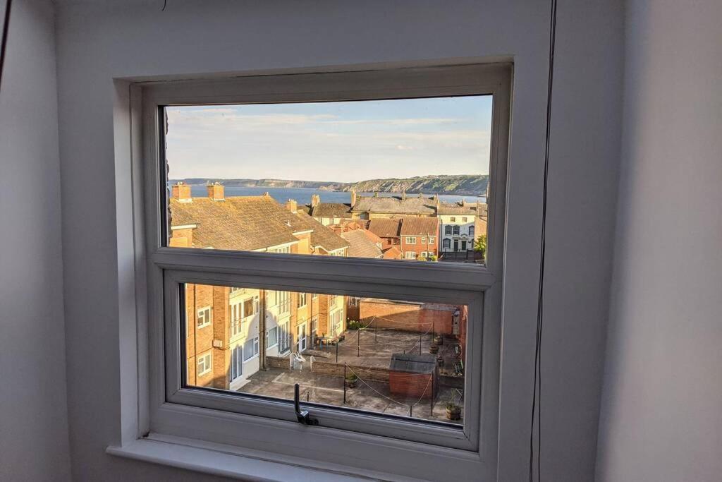 Holiday home 200 Year Old Large Townhouse With Sea Views