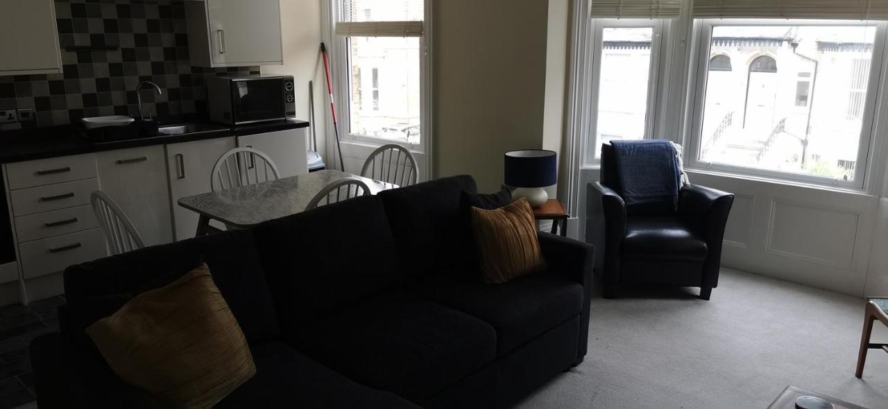 13 Princess Royal Terrace * Scarborough