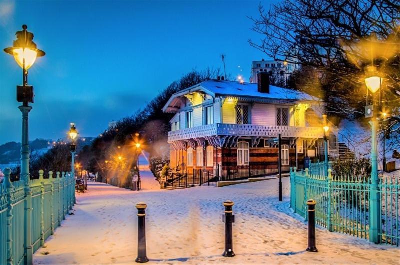 Holiday home The Hot Tub, Pool, Gym, Location *