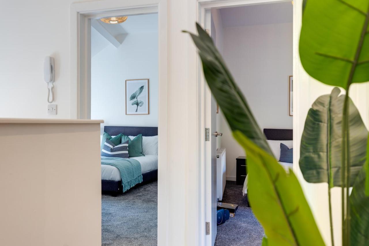 Apartment Ultra Luxe 2 Bedroom Near Beach, Centre & Peasholm Park