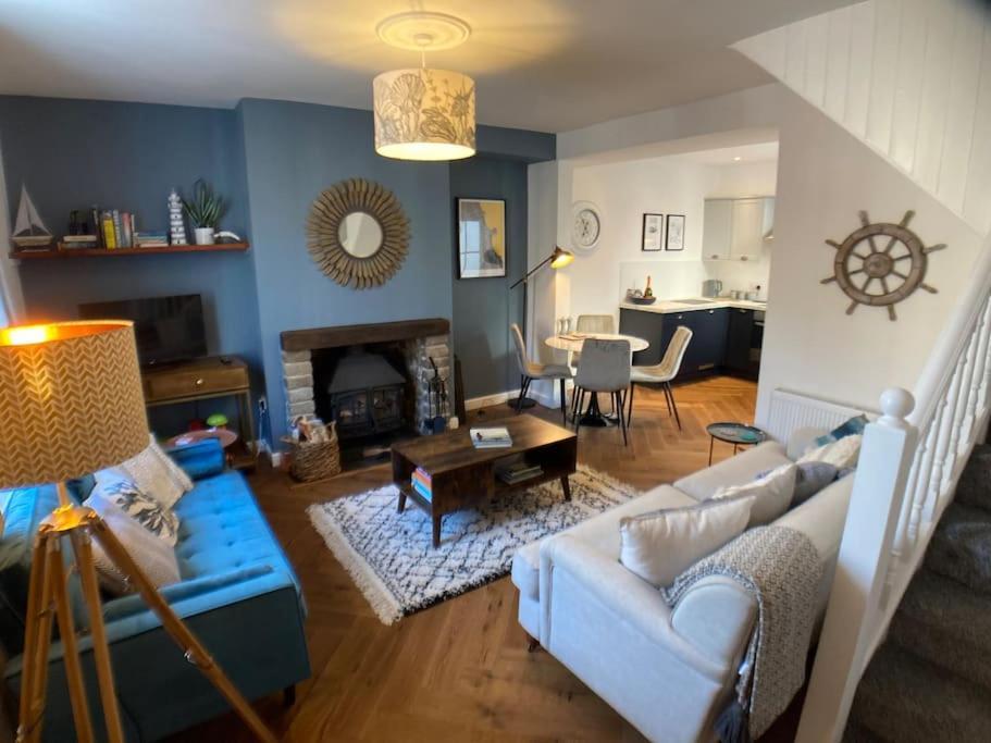 Cosy 2 Bedroom In Scarborough's Old Town Holiday home *
