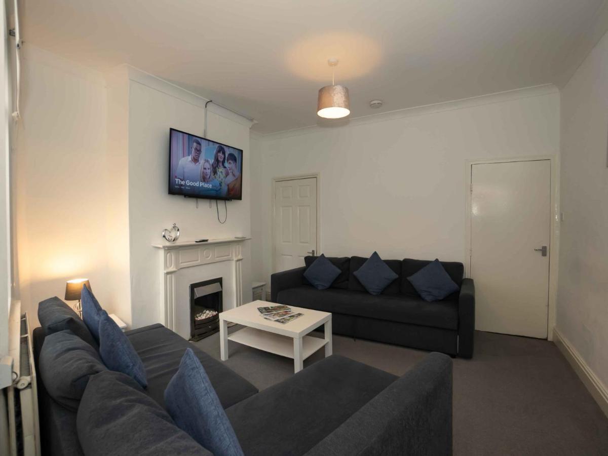 Pass The Keys Trafalgar House, Sleeps 6,Free Parking,Scarborough * Scarborough