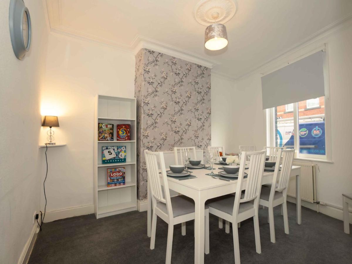 Holiday home Pass The Keys Trafalgar House, Sleeps 6,Free Parking,Scarborough Scarborough
