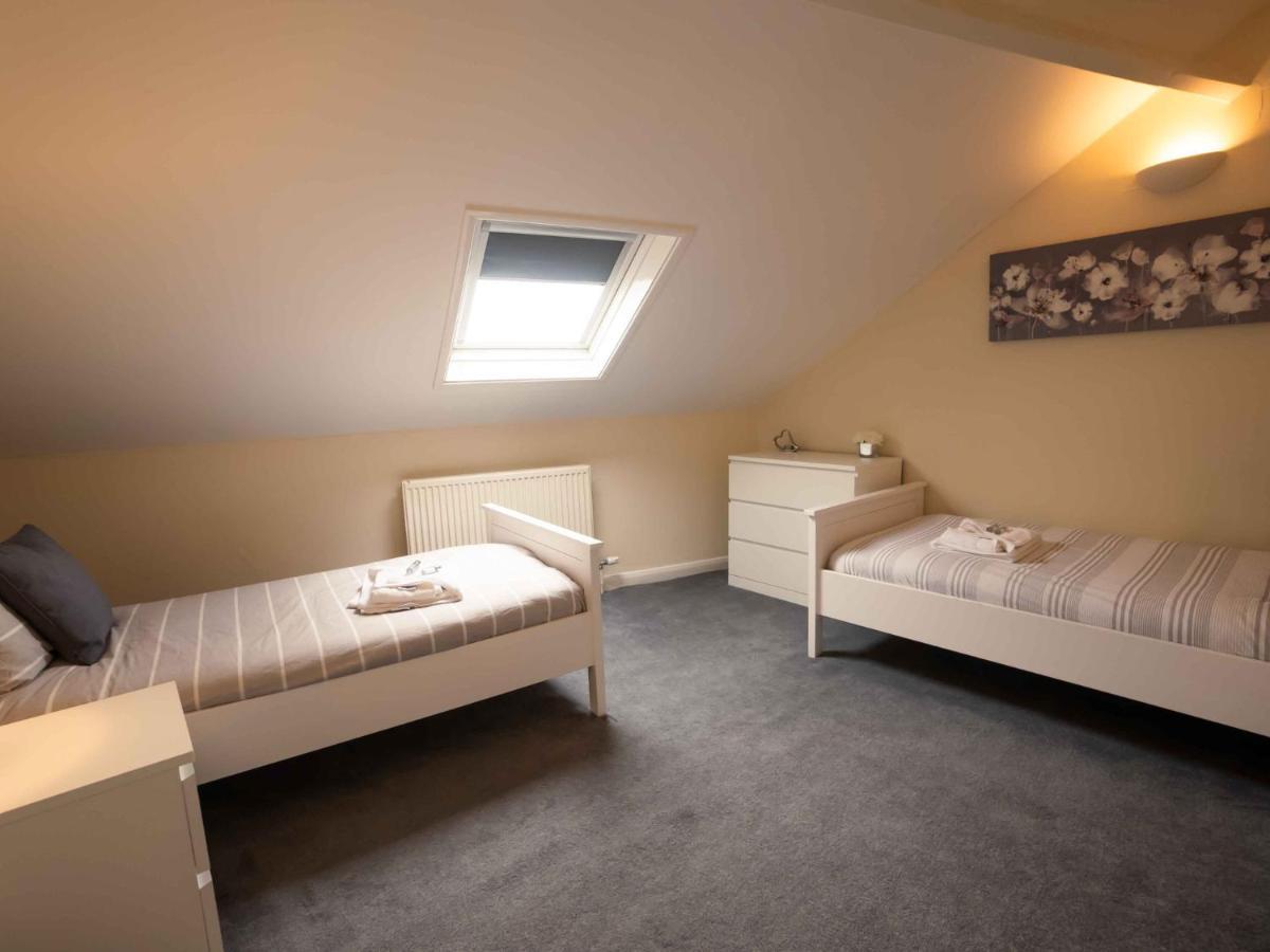 Holiday home Pass The Keys Trafalgar House, Sleeps 6,Free Parking,Scarborough *