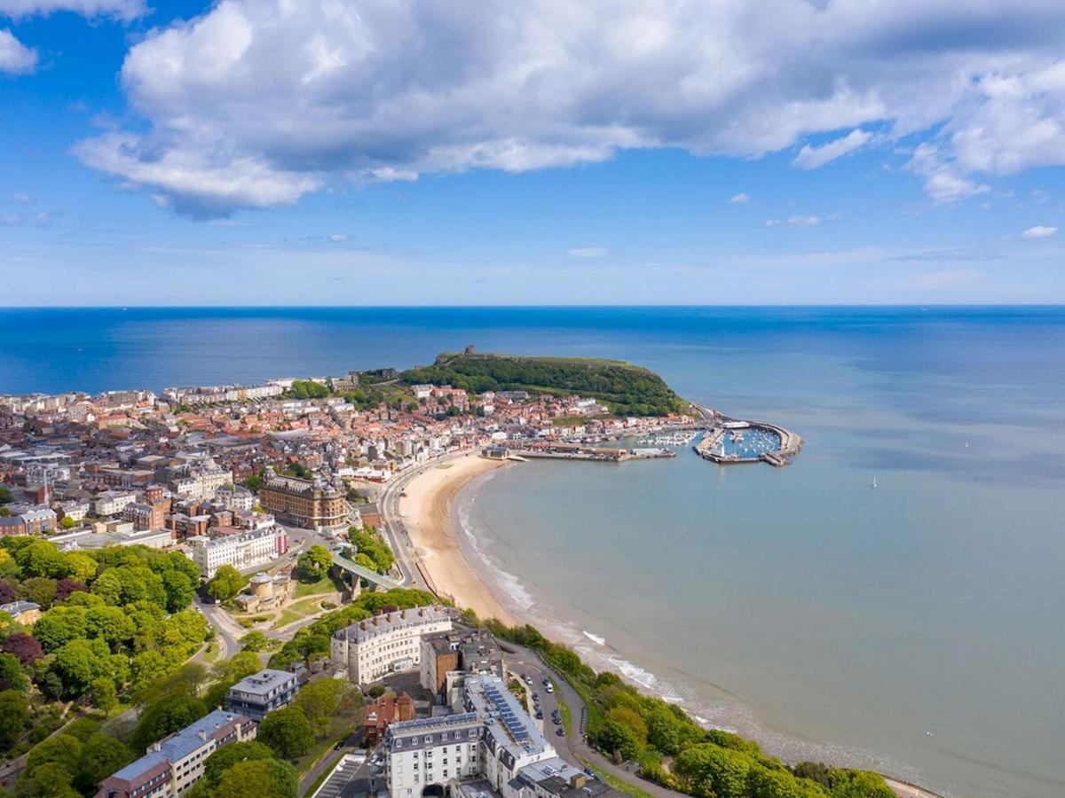Pass The Keys Trafalgar House, Sleeps 6,Free Parking,Scarborough * Scarborough