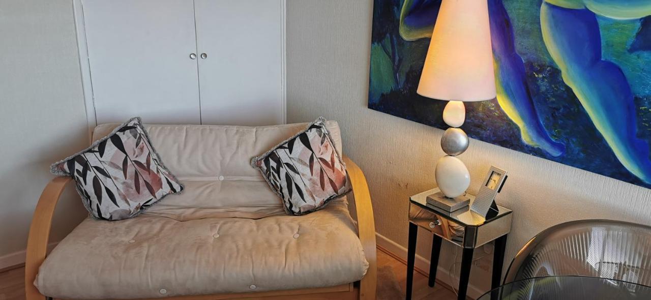 Queen Margaret's View Apartment *