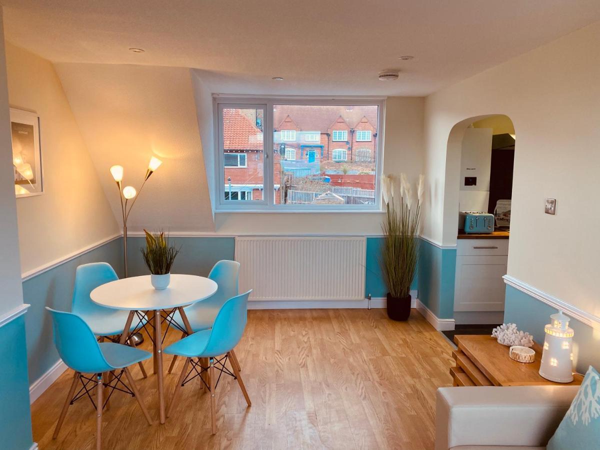 Lighthouse View, One Min From Harbour & Beach * Scarborough