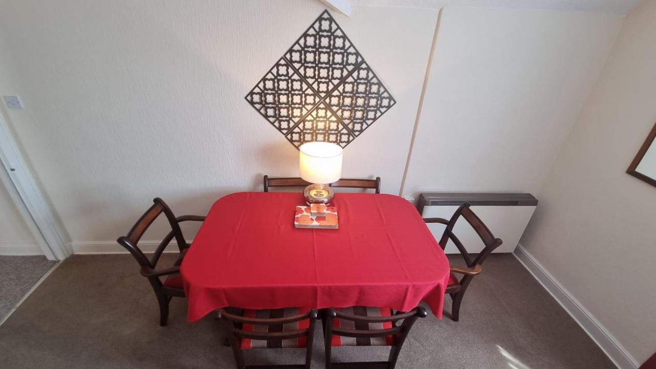 Cruden - Second Floor Apartment