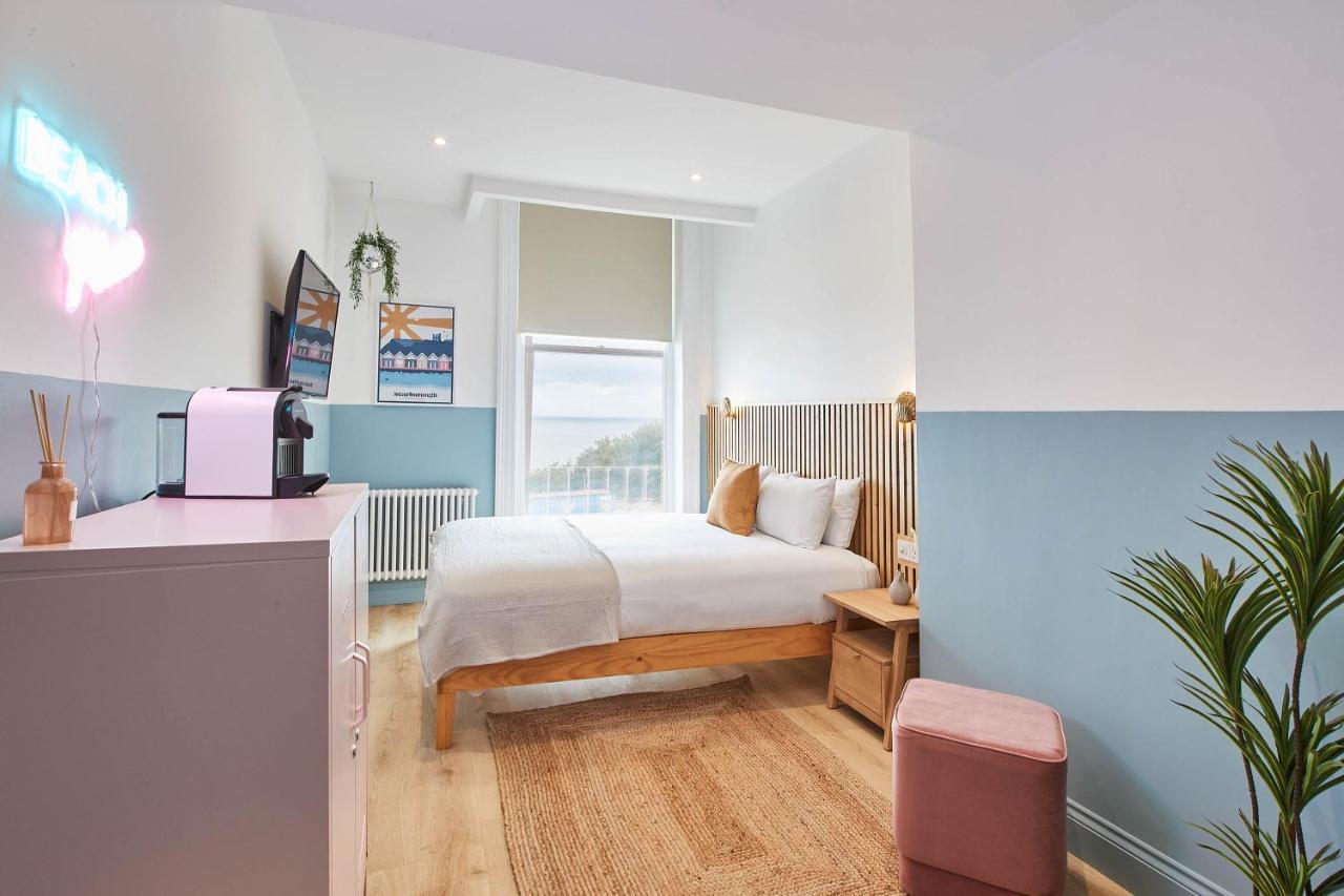 Hotel Host & Stay - The Beach House @ Scarborough Scarborough